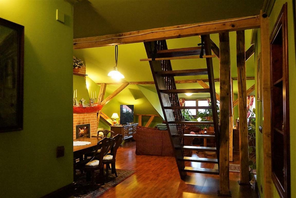 Luxury Oldtown Loft 320M2 On Hlavna Street Apartamento Košice Exterior foto