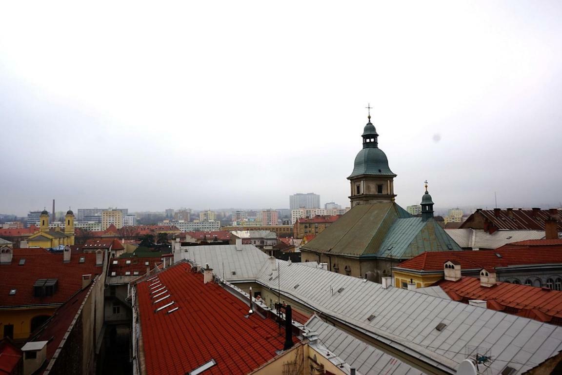 Luxury Oldtown Loft 320M2 On Hlavna Street Apartamento Košice Exterior foto